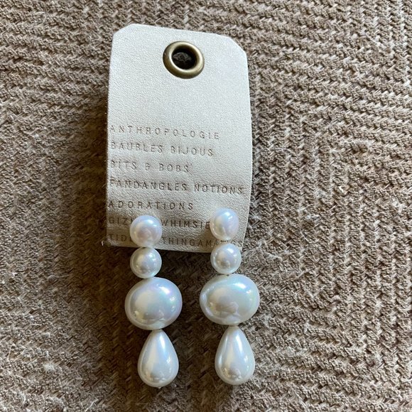 Anthropologie Jewelry - Anthropologie Pearl Drop Earrings